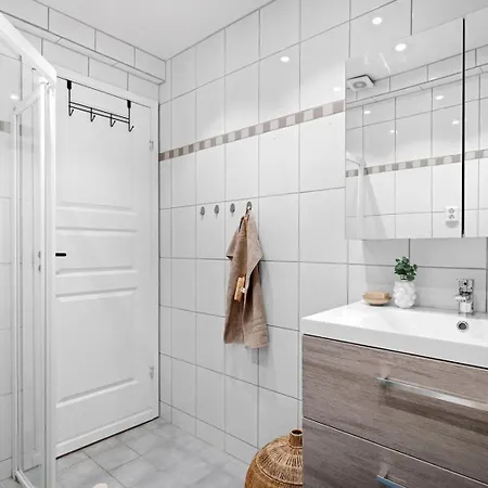 Toppleilighet Pa Sandviken Med Balkong Apartament *
